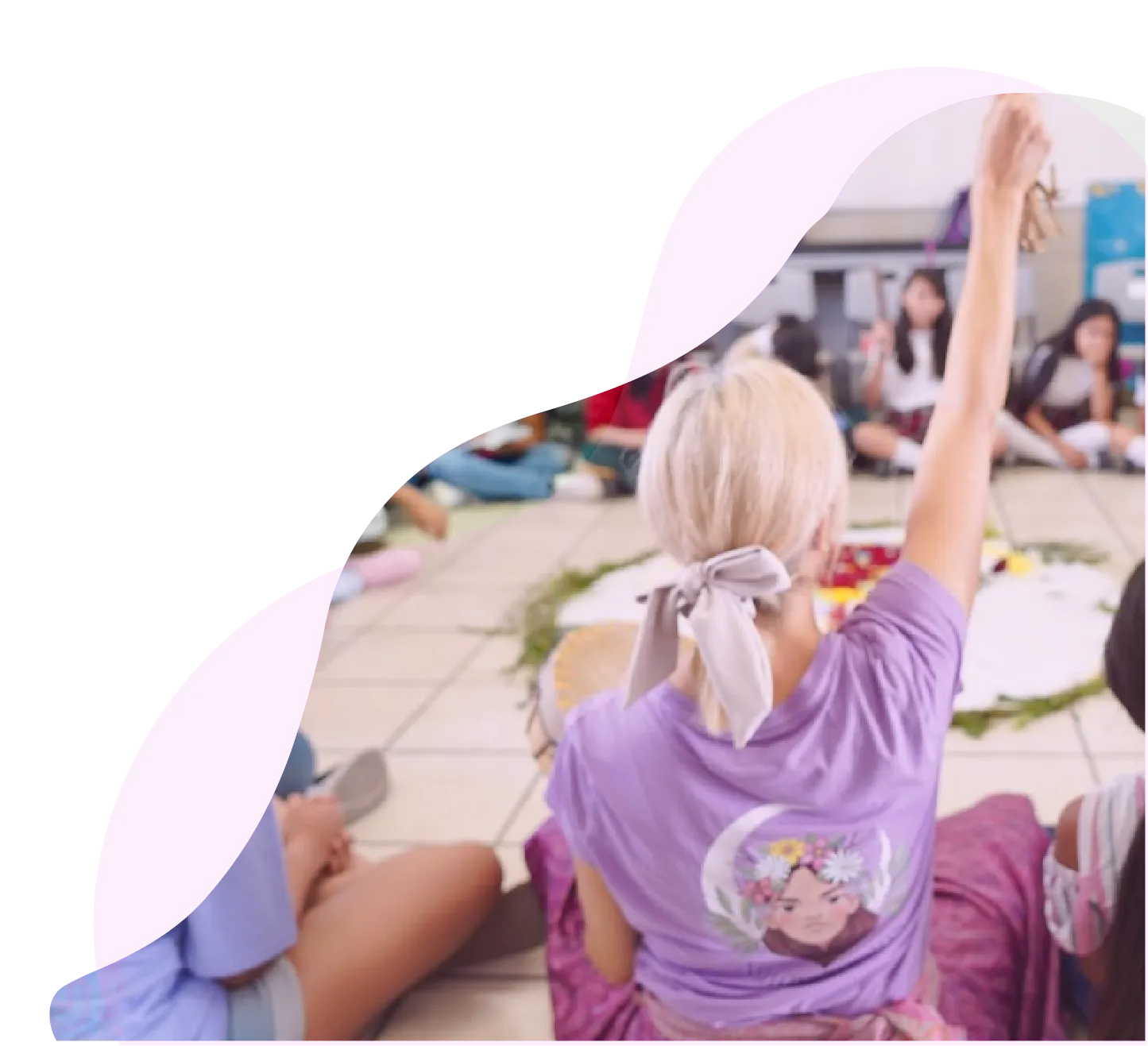 Proyección Maestras de las Niñas Sabias